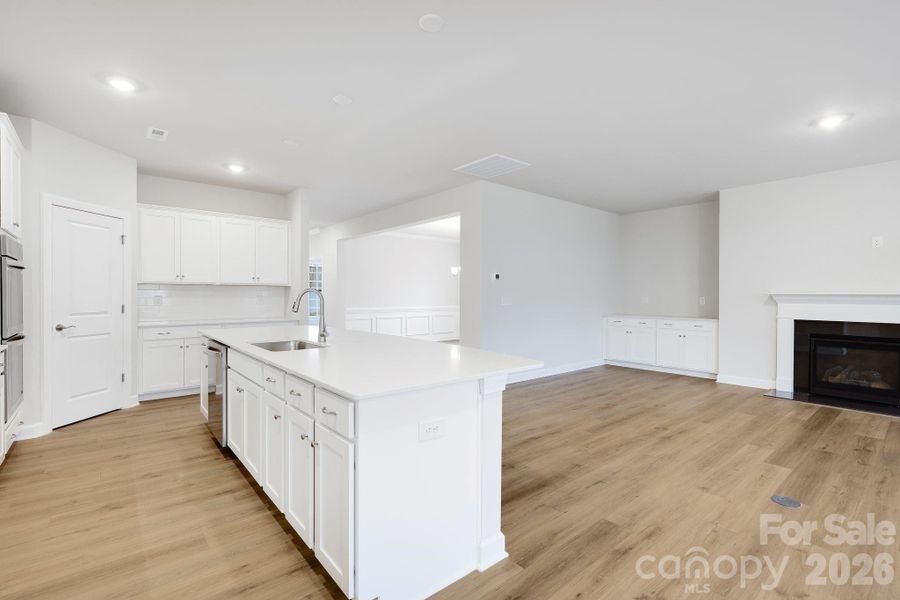 Furnished interior view inside a new home in Roselyn, Lancaster (Image 12). Furnished interior view inside a new home in Roselyn, Lancaster (Image 12).