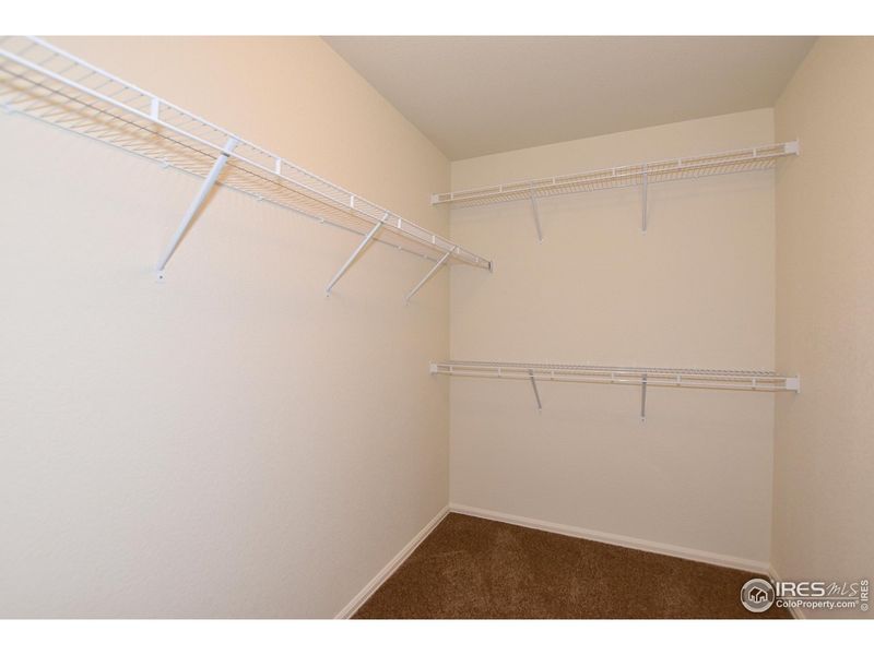 Spacious, unfurnished interior of a new home in , Johnstown (Image 22).