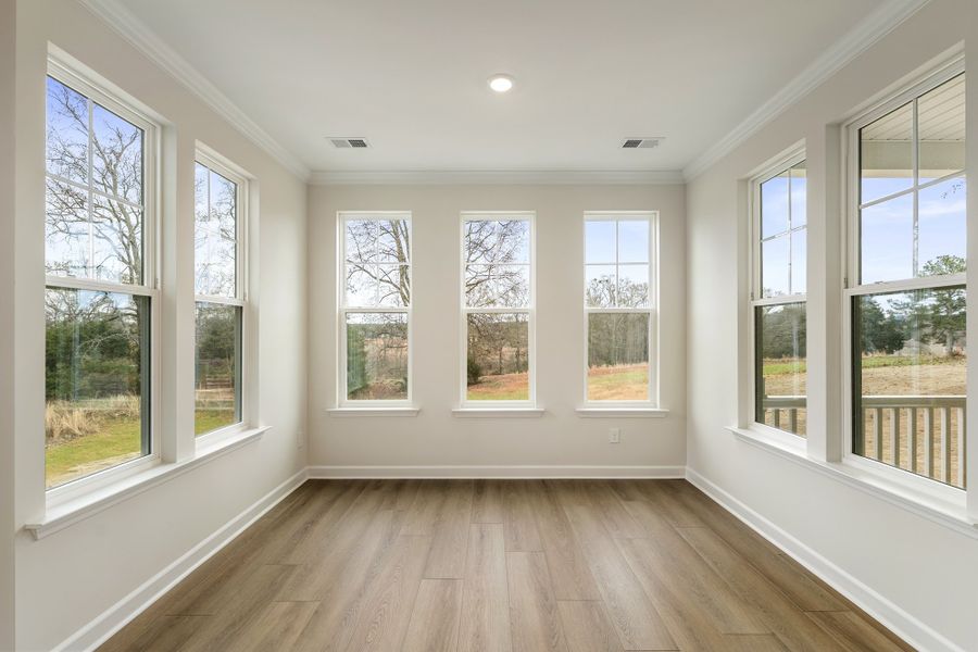 Spacious, unfurnished interior of a new home in Ridgecrest at Midway, Anderson (Image 26).