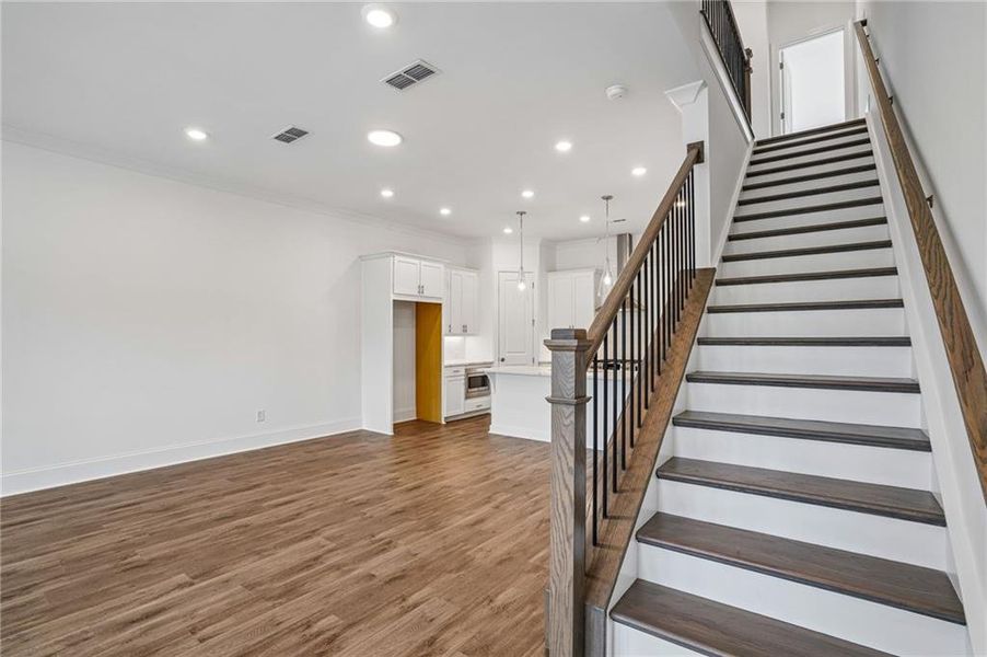Spacious, unfurnished interior of a new home in Waterhaven, Cumming (Image 33).