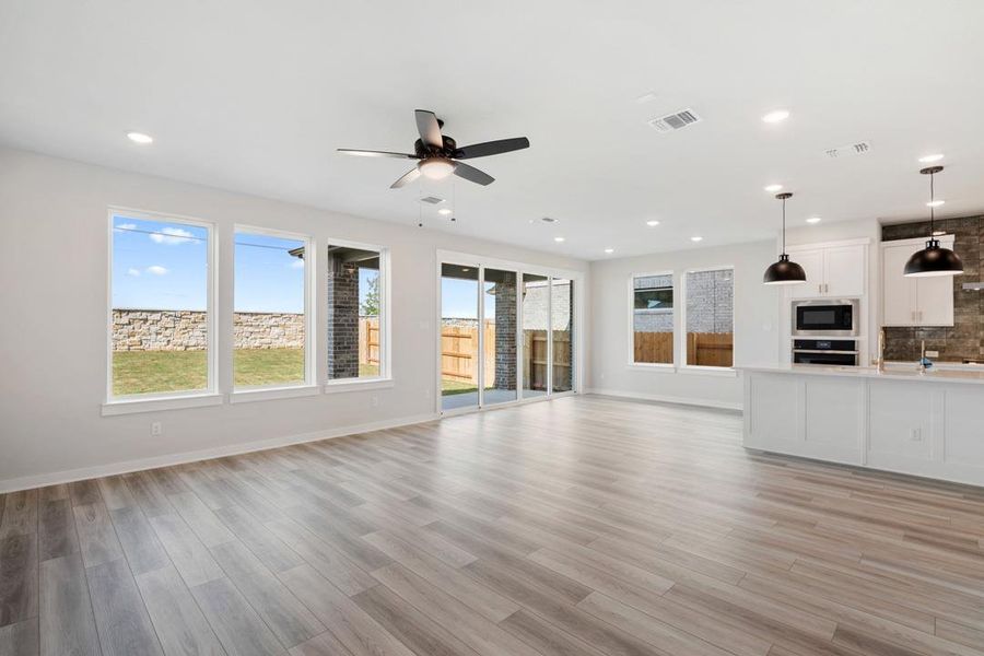 Spacious, unfurnished interior of a new home in Flora, Hutto (Image 33).