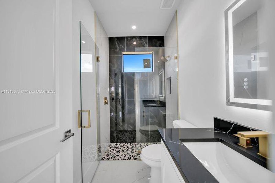 Furnished interior view inside a new home in , Lehigh Acres (Image 15).