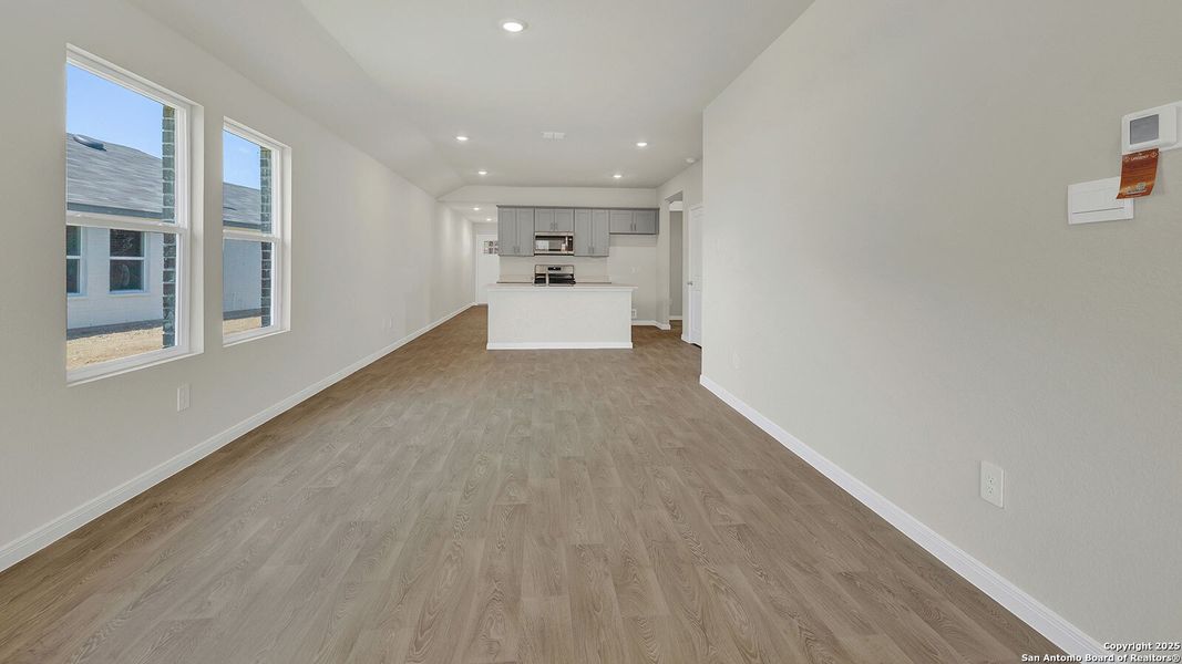 Spacious, unfurnished interior of a new home in Whisper South, San Marcos (Image 20).