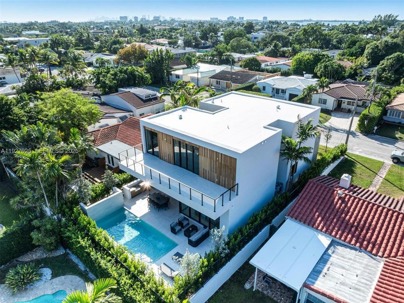 Image 56 of a home in . Image 56 of a home in .