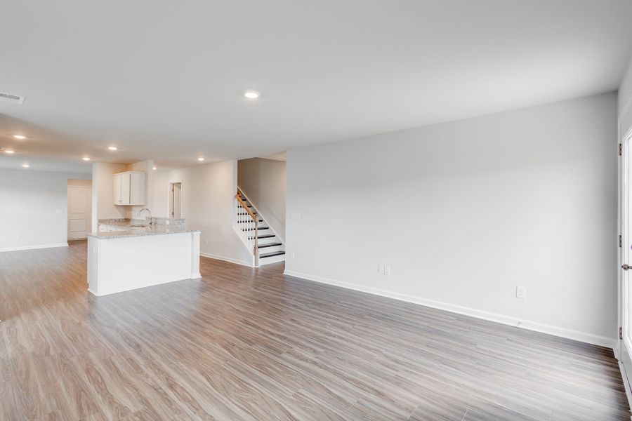 Spacious, unfurnished interior of a new home in Bluefield, Lexington (Image 18). Spacious, unfurnished interior of a new home in Bluefield, Lexington (Image 18).