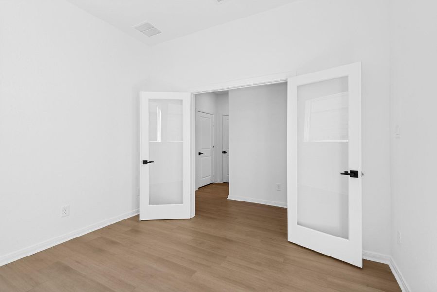 Spacious, unfurnished interior of a new home in Jubilee, Hockley (Image 21).