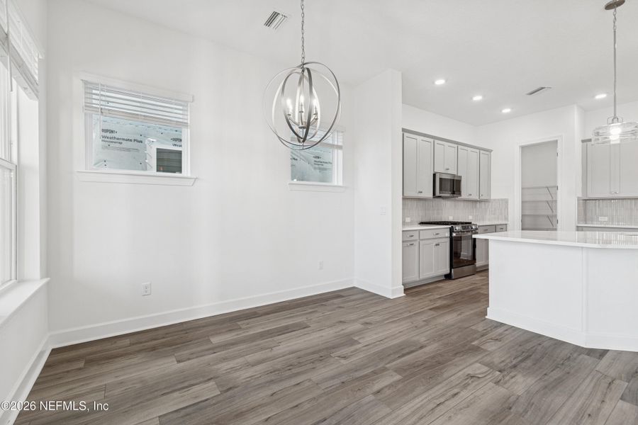 Spacious, unfurnished interior of a new home in Crosswinds 40’, Ponte Vedra (Image 18). Spacious, unfurnished interior of a new home in Crosswinds 40’, Ponte Vedra (Image 18).