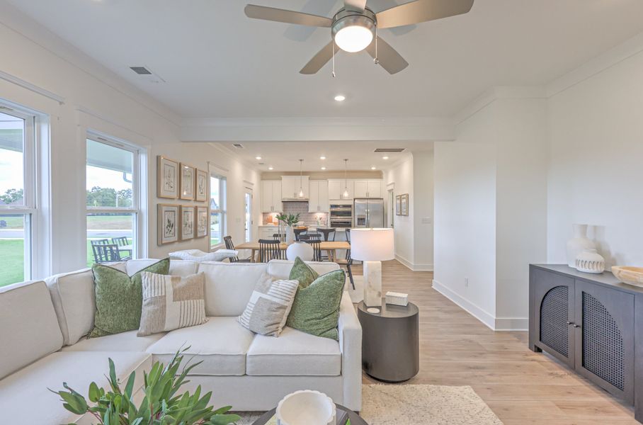 *Photo of example Model Home. Selections and finishes may vary. *Photo of example Model Home. Selections and finishes may vary.