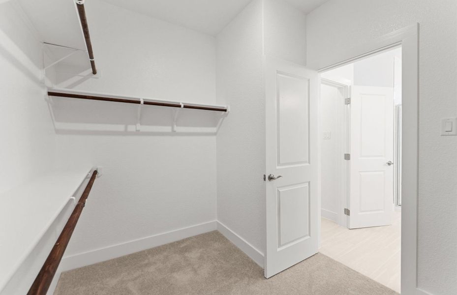 Spacious, unfurnished interior of a new home in Northpoint at Old Settlers, Round Rock (Image 32).