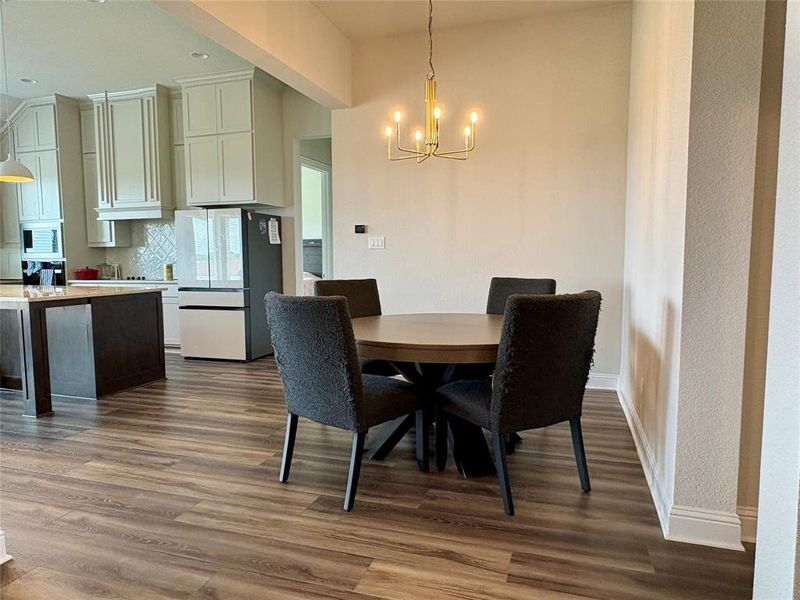 Furnished interior view inside a new home in Chapel Ridge, Waco (Image 10).