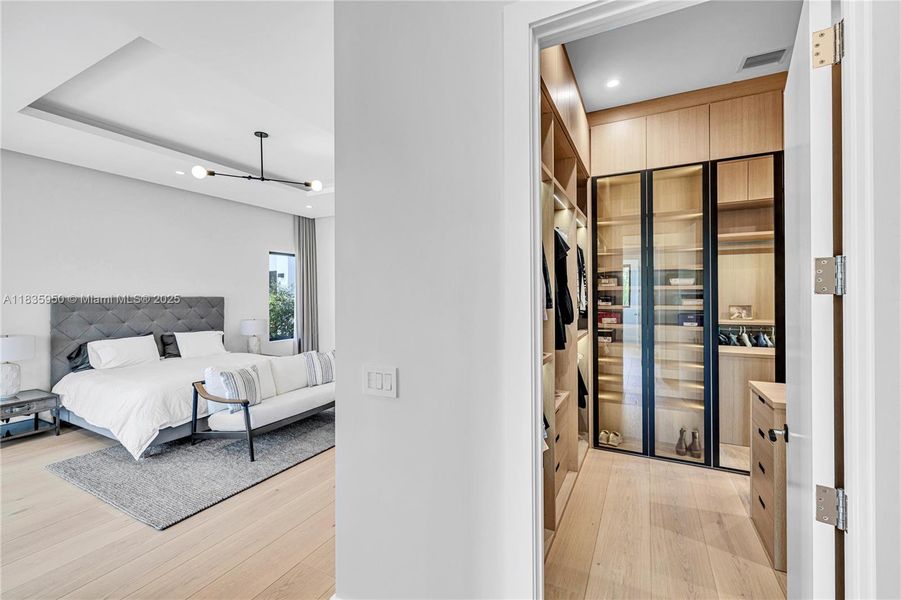 Image 38 of a home in .