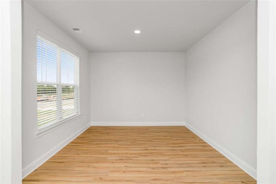 Spacious, unfurnished interior of a new home in , Bonaire (Image 6).