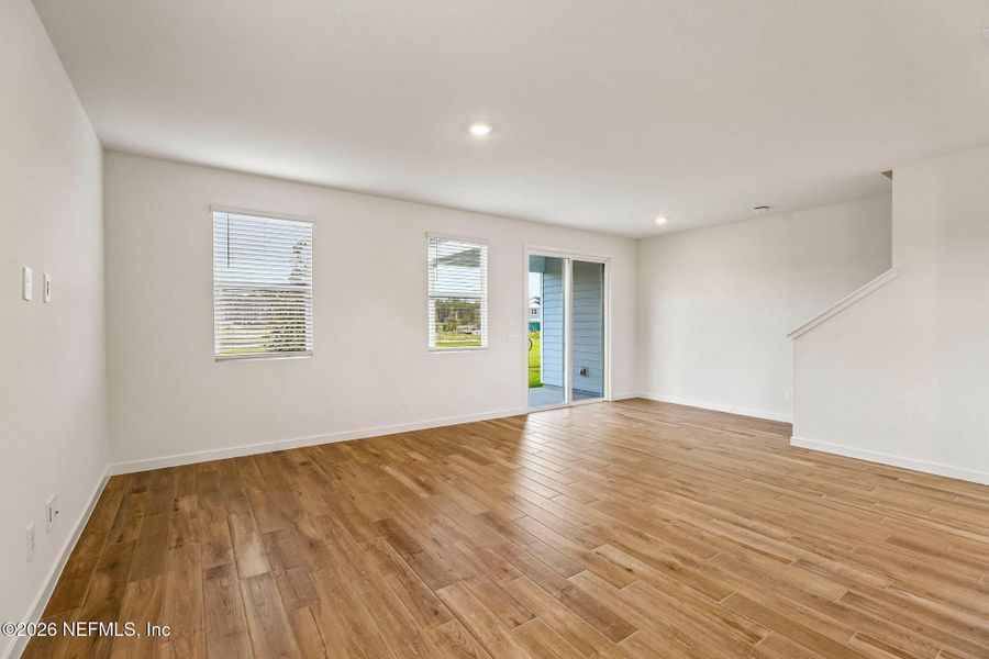 Spacious, unfurnished interior of a new home in Parkside at Shearwater, St. Augustine (Image 18).