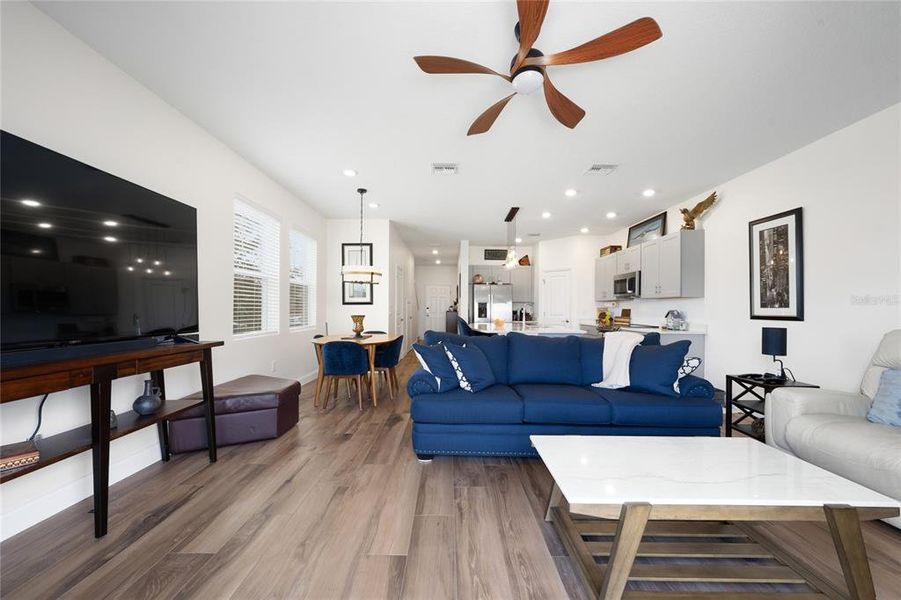 Furnished interior view inside a new home in , Kissimmee (Image 24).