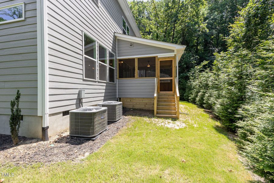 045_cj4a3890-edit_280 045_cj4a3890-edit_280