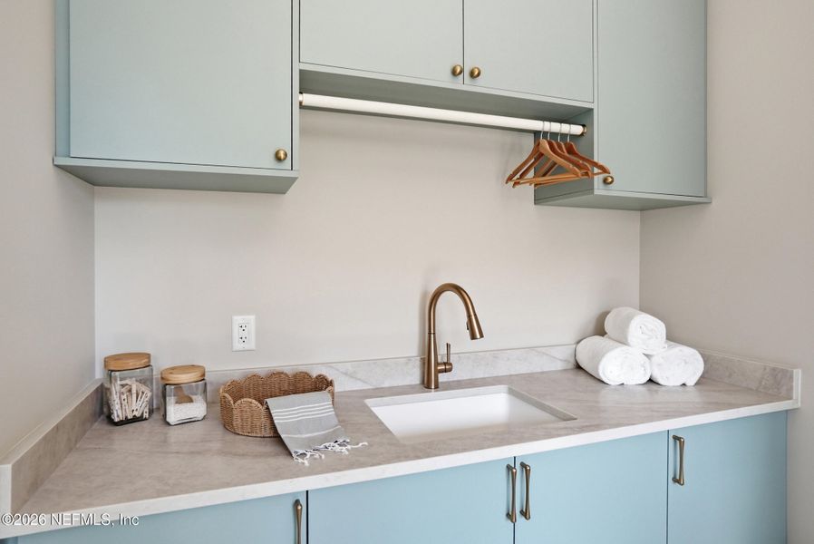 Close-up of interior finishes inside a home in , Atlantic Beach (Image 70).