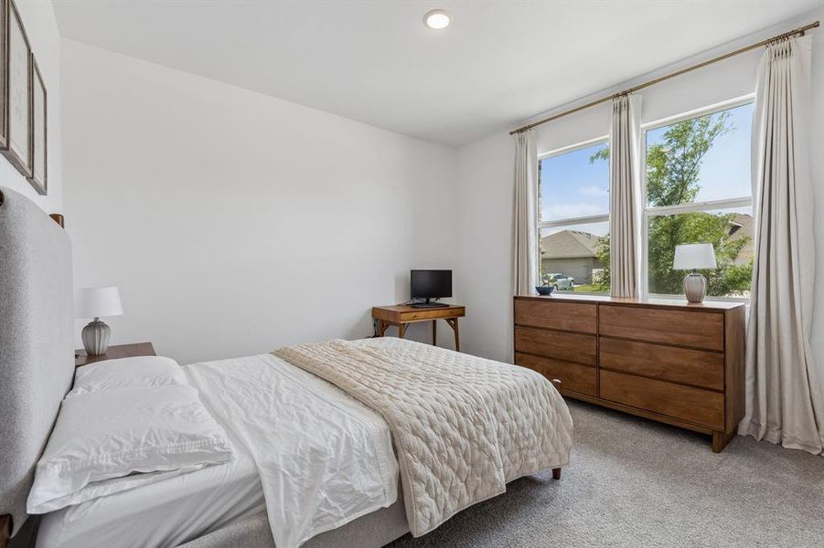 Furnished interior view inside a new home in , Dallas (Image 25).