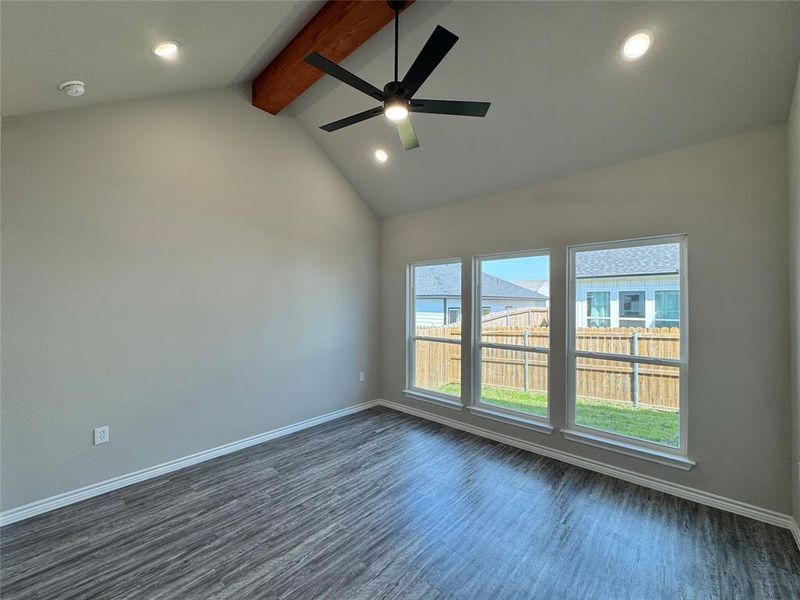 Spacious, unfurnished interior of a new home in , Mabank (Image 19).