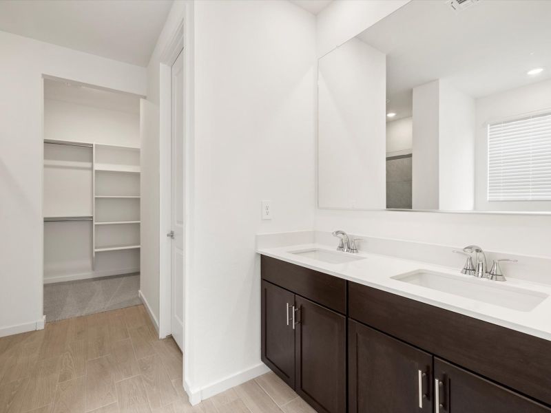 Furnished interior view inside a new home in Entrada Reserve Series, Tolleson (Image 6).