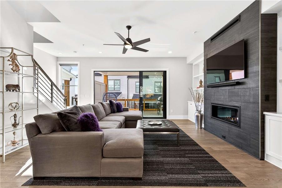 Furnished interior view inside a new home in , Atlanta (Image 34).