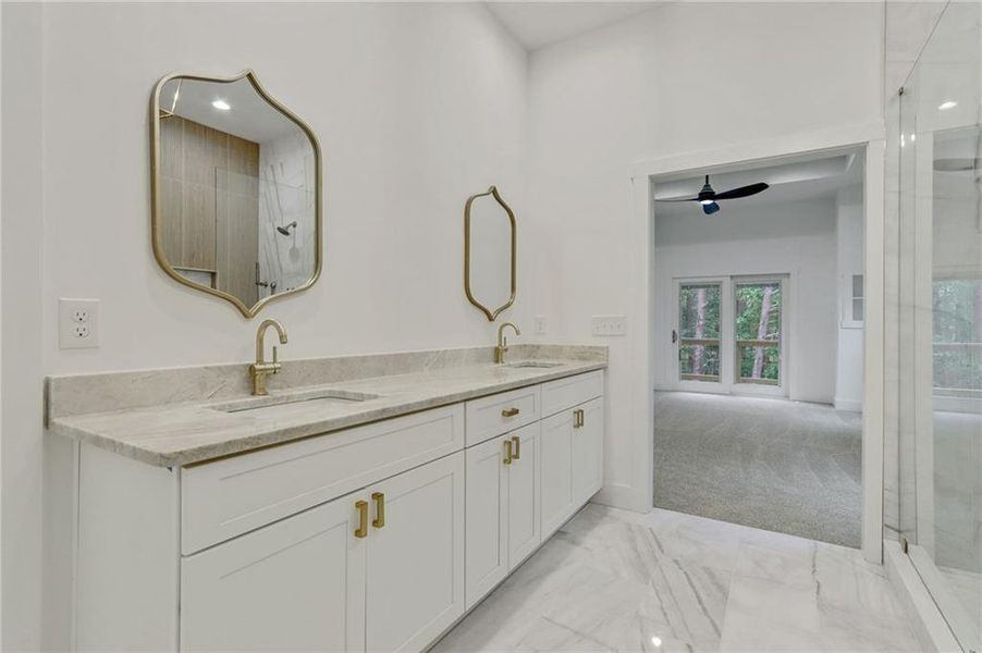 Furnished interior view inside a new home in , Waleska (Image 9).