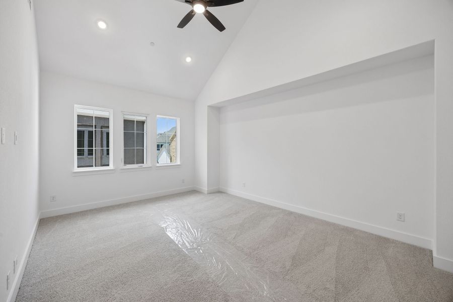 Spacious, unfurnished interior of a new home in Newman Village Townhomes, Frisco (Image 27).