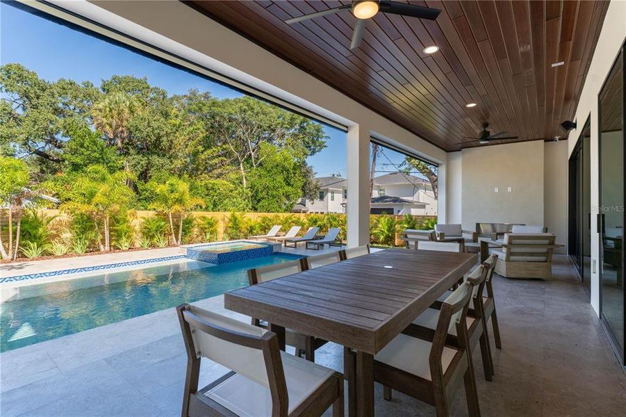 Exterior details and patio area of a home in , Tampa (Image 22).