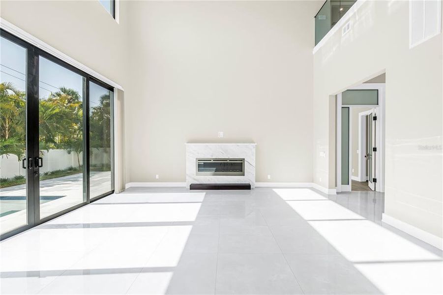Spacious, unfurnished interior of a new home in , St. Petersburg (Image 52). Spacious, unfurnished interior of a new home in , St. Petersburg (Image 52).