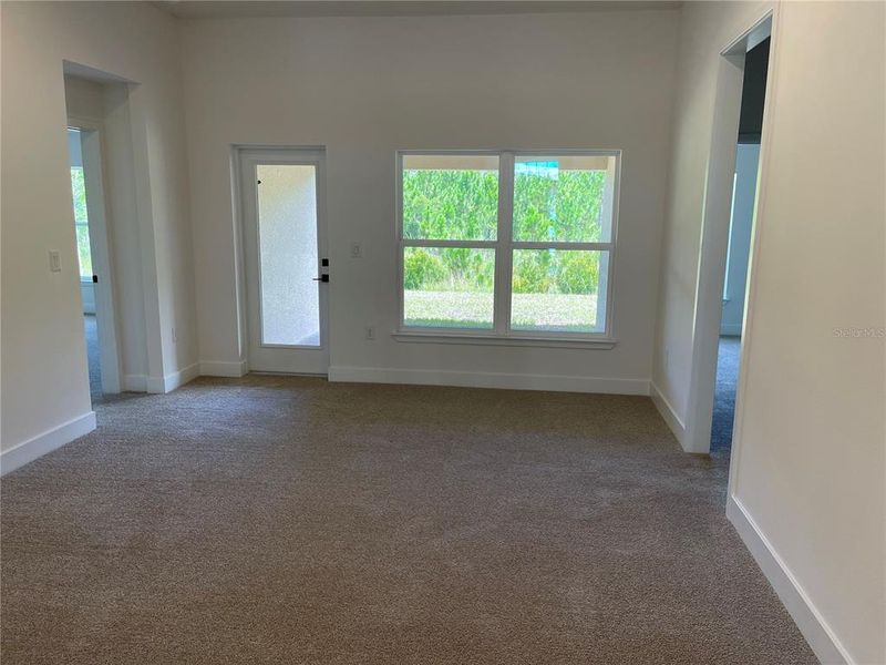 Spacious, unfurnished interior of a new home in Harmony Central, St. Cloud (Image 8).