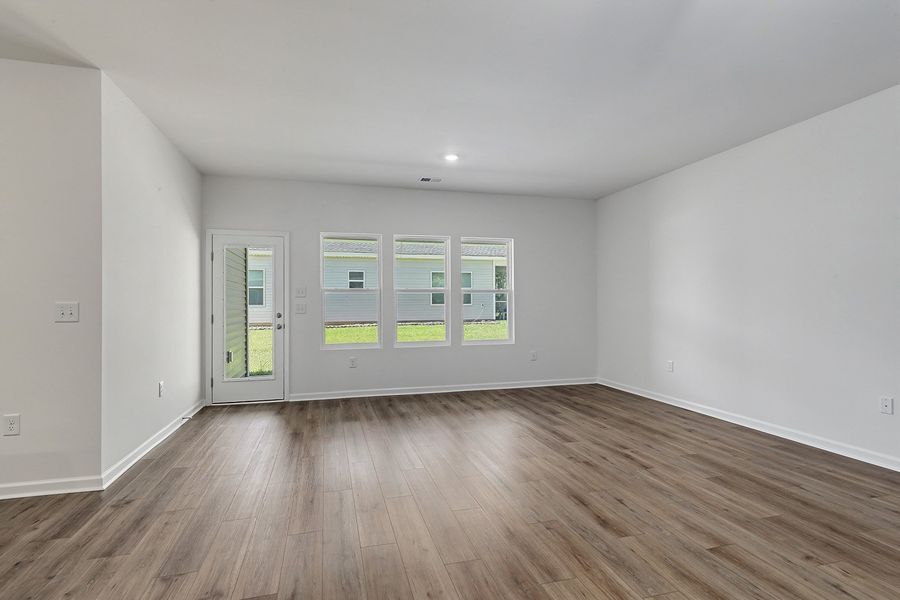 Spacious, unfurnished interior of a new home in Jordan Grove, Conway (Image 24).