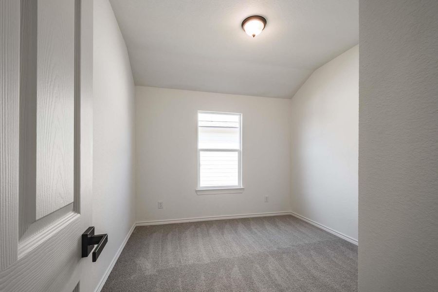 Spacious, unfurnished interior of a new home in , Cleveland (Image 19).