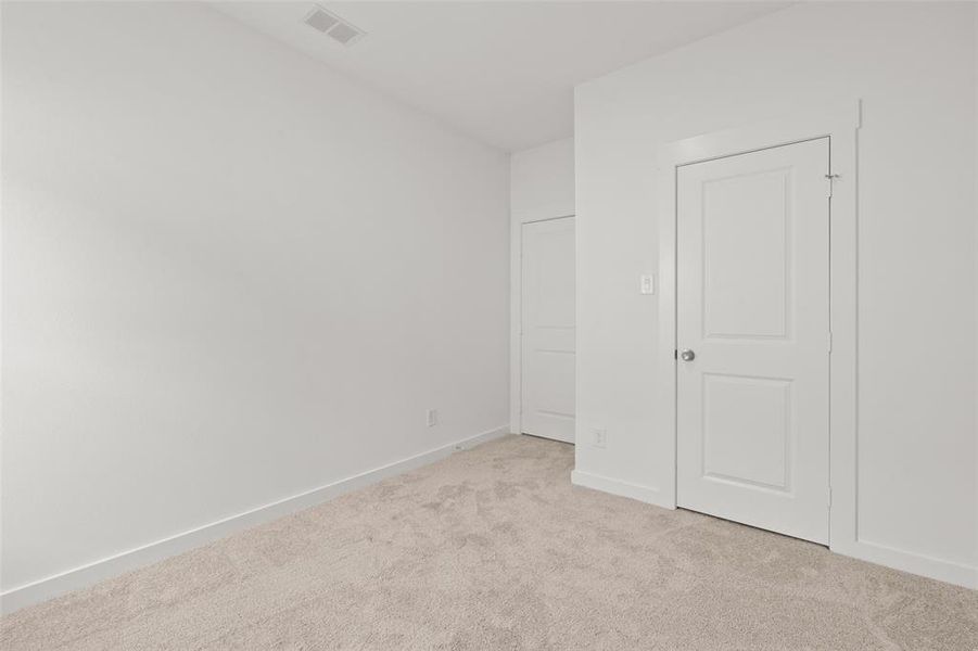 Spacious, unfurnished interior of a new home in , Hillsboro (Image 21).