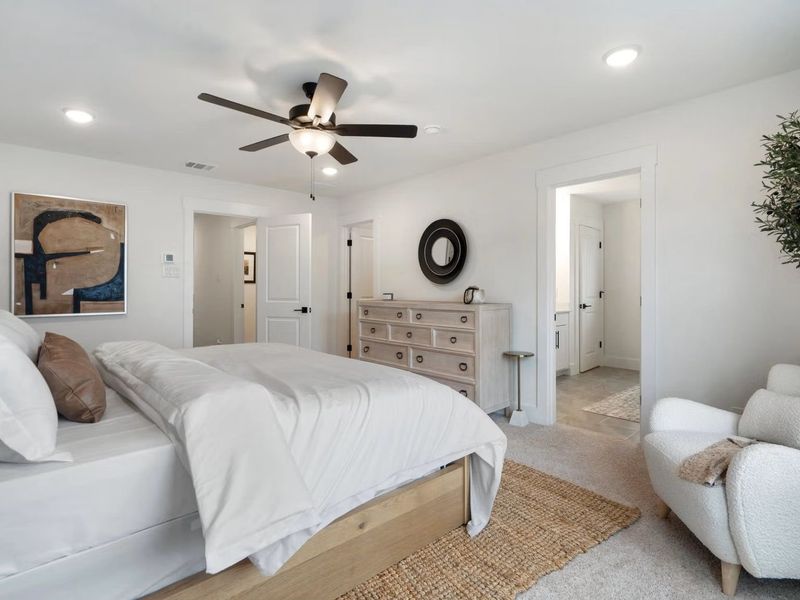Furnished interior view inside a new home in Lake Park Villas, Wylie (Image 9). Furnished interior view inside a new home in Lake Park Villas, Wylie (Image 9).