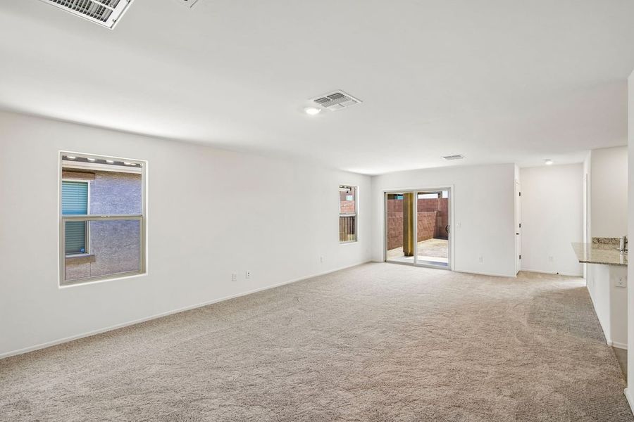 Spacious, unfurnished interior of a new home in Mandarina Reserve, Marana (Image 10). Spacious, unfurnished interior of a new home in Mandarina Reserve, Marana (Image 10).