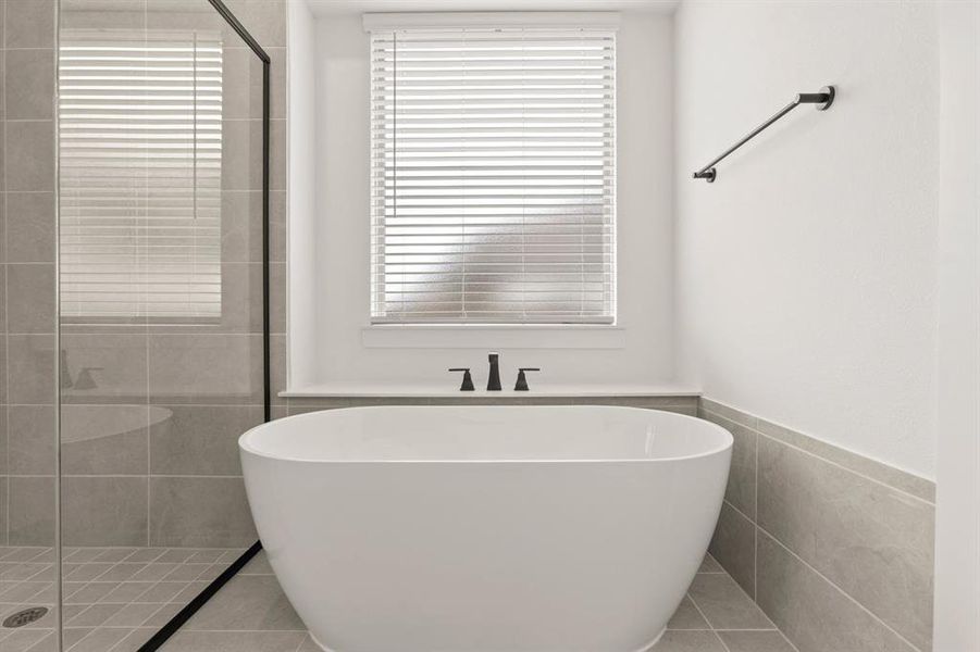 1743 Newport-Primary Suite-6 1743 Newport-Primary Suite-6