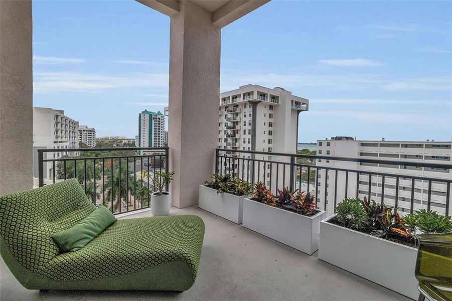 Exterior details and patio area of a home in , Sarasota (Image 1). Exterior details and patio area of a home in , Sarasota (Image 1).