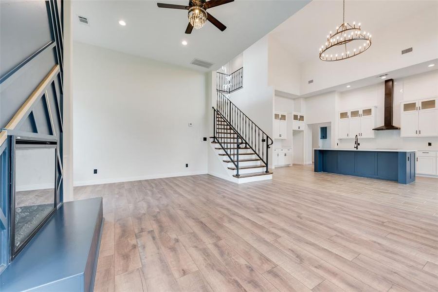 Furnished interior view inside a new home in , Waxahachie (Image 10).