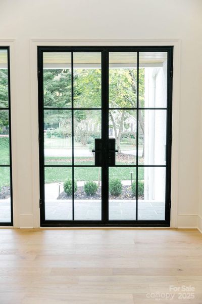 Image 15 of a home in .