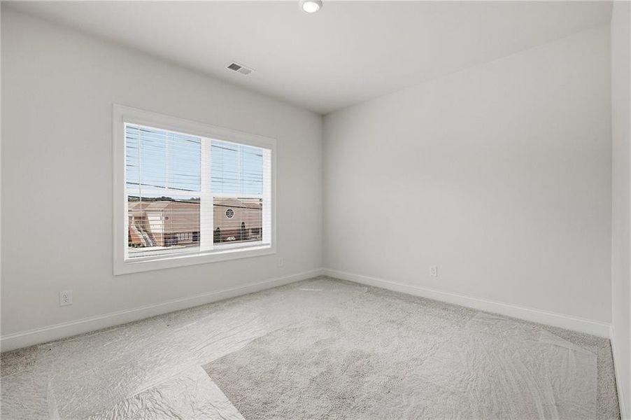 Spacious, unfurnished interior of a new home in , Marietta (Image 15).