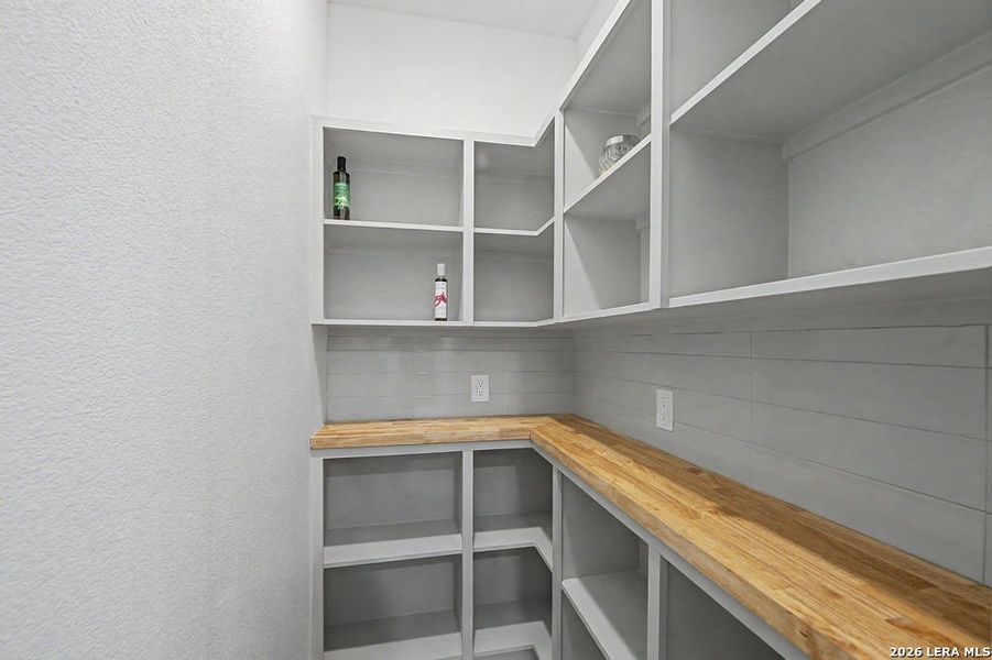 Image 30 of a home in .