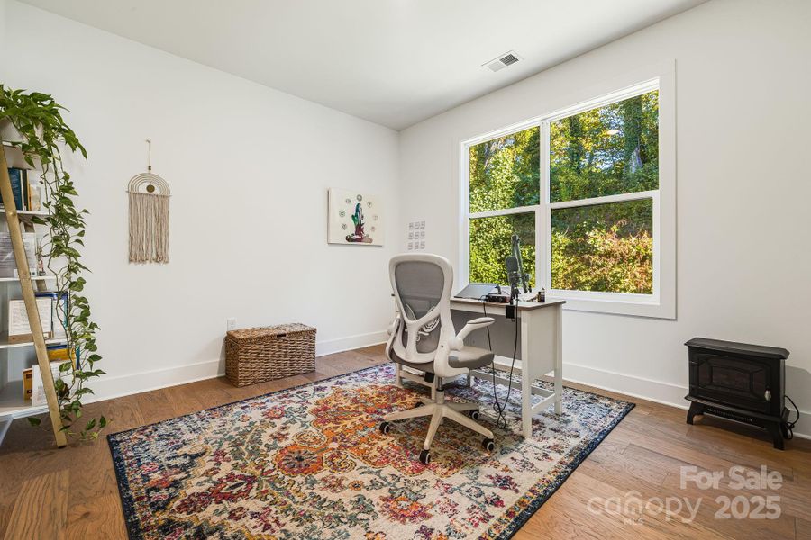 Bedroom of Office Bedroom of Office