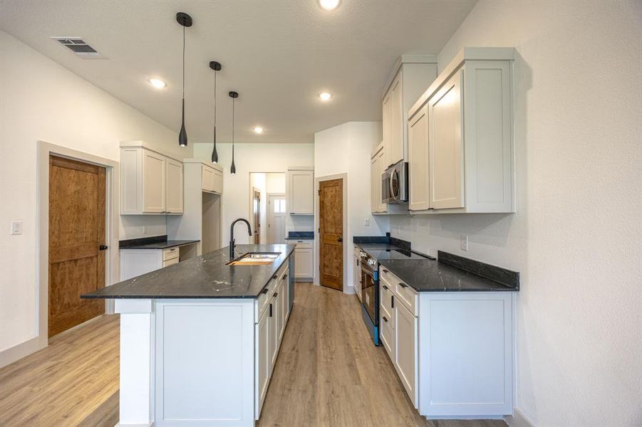 Furnished interior view inside a new home in , Fort Worth (Image 6). Furnished interior view inside a new home in , Fort Worth (Image 6).