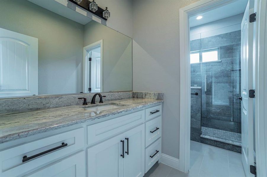 Furnished interior view inside a new home in , Dallas (Image 11).