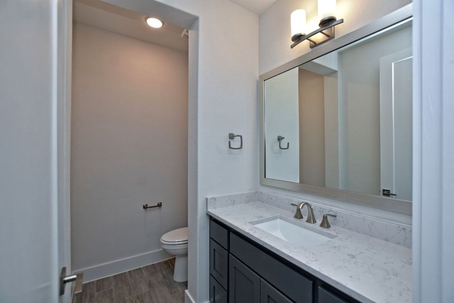 Representative furnished interior of a home built from the Avalon by Giddens Homes in Scofield Farms Estates, Georgetown (Image 13).