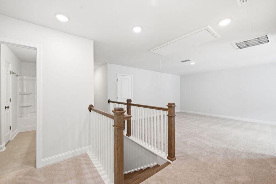 Spacious, unfurnished interior of a new home in Carriage Estates, Lexington (Image 35). Spacious, unfurnished interior of a new home in Carriage Estates, Lexington (Image 35).