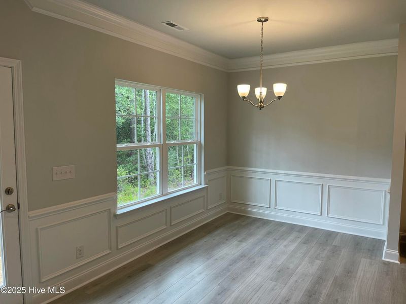 Image 19 of a home in Mill Creek Cove.