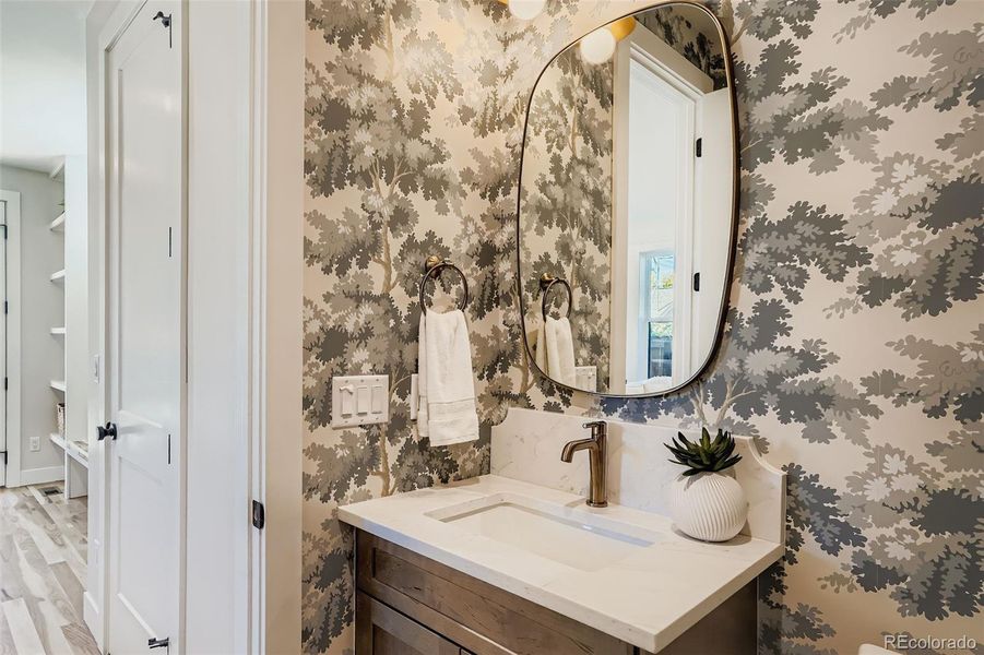 Image 27 of a home in .