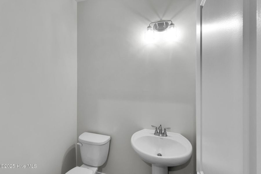 Image 25 of a home in Fairfield Harbour.