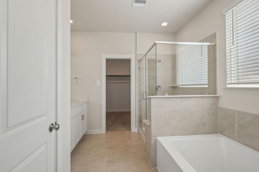 Photo is not of the actual home, but is an inspirational photo of builder’s model home and may depict options, furnishings, and/or decorator features that are not included