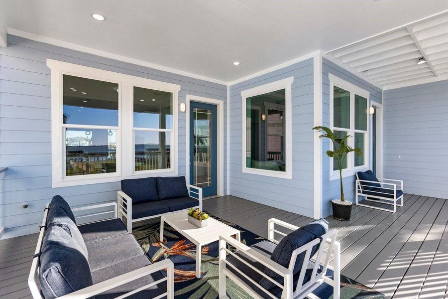 Exterior details and patio area of a home in , Galveston (Image 31).